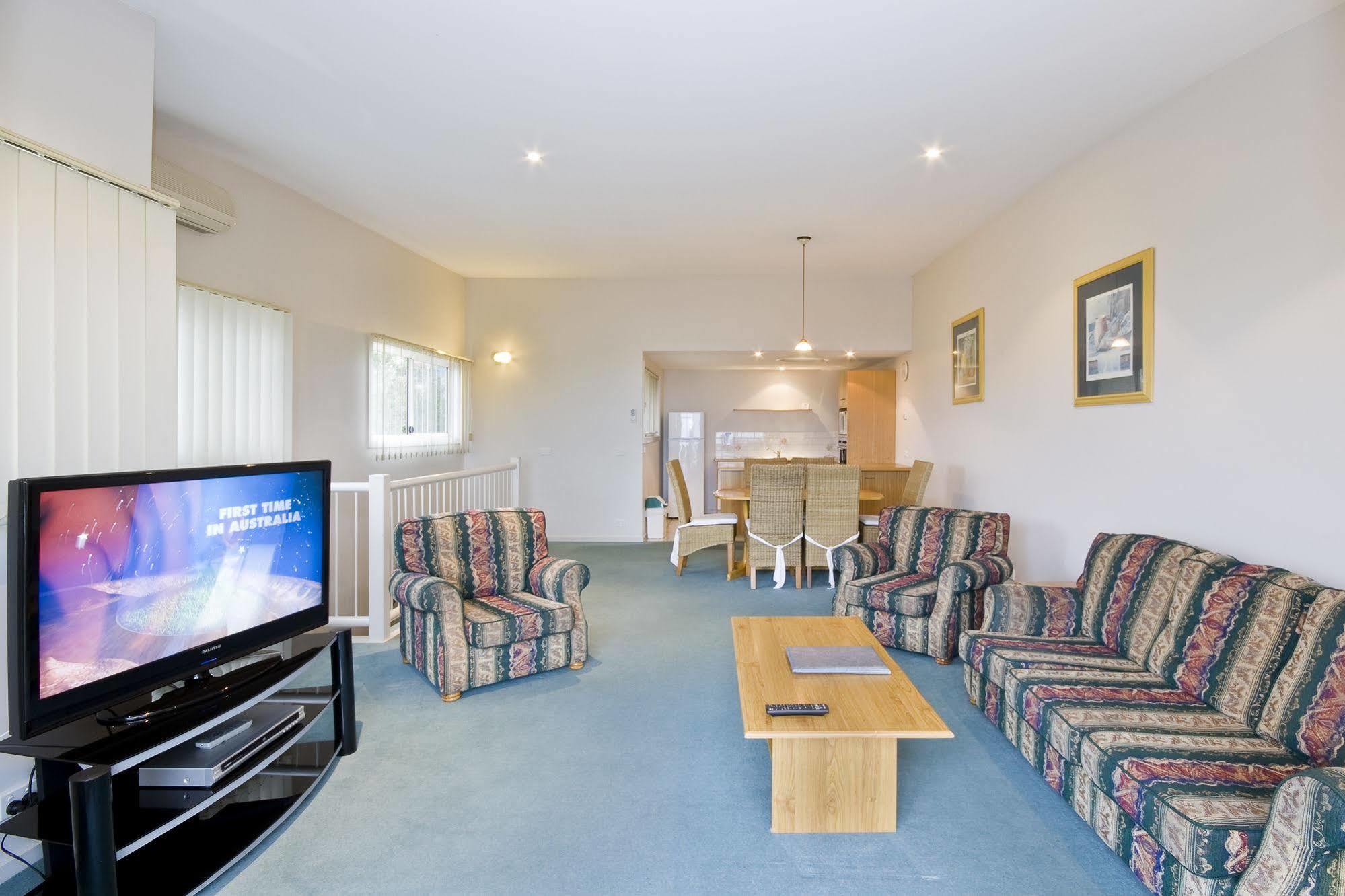 Lorne Ocean Sun Apartments Extérieur photo